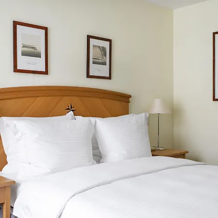 Mercure Hotel, Meetings, Events, Restaurant & Bar - Accor Group, Pet Free Отель Клайпеда