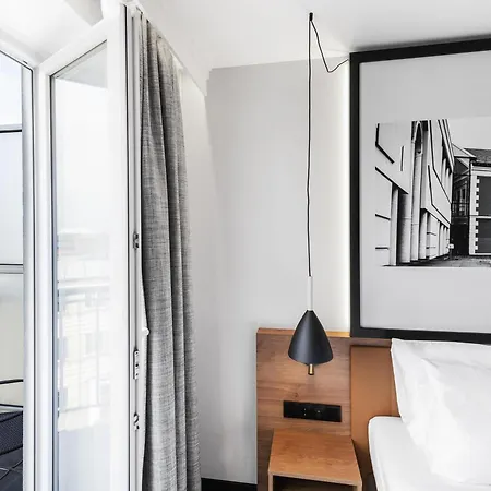 Mercure Hotel, Meetings, Events, Restaurant & Bar - Accor Group, Pet Free Отель