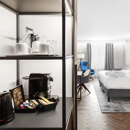 Mercure Hotel, Meetings, Events, Restaurant & Bar - Accor Group, Pet Free