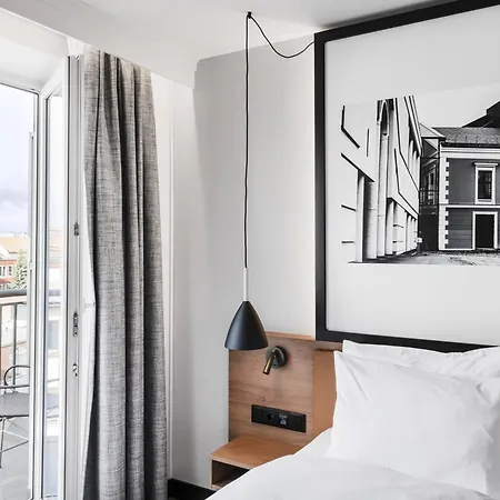 Mercure Hotel, Meetings, Events, Restaurant & Bar - Accor Group, Pet Free