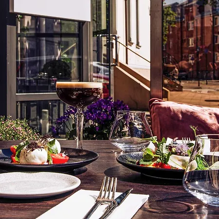Mercure Hotel, Meetings, Events, Restaurant & Bar - Accor Group