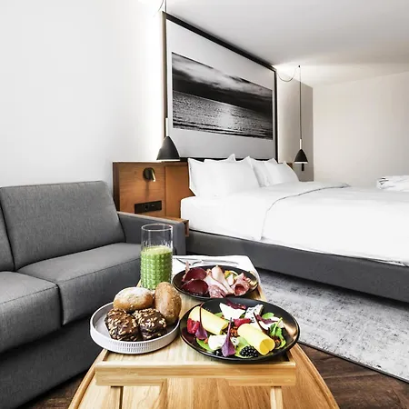 Mercure Hotel, Meetings, Events, Restaurant & Bar - Accor Group Hotel
