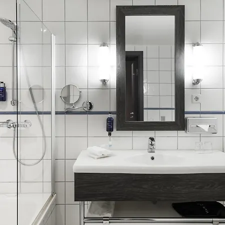 Mercure Hotel, Meetings, Events, Restaurant & Bar - Accor Group 4*