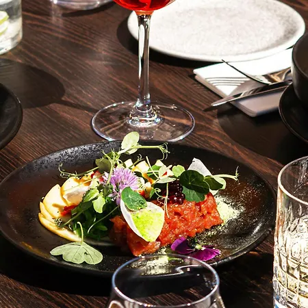 Mercure Hotel, Meetings, Events, Restaurant & Bar - Accor Group