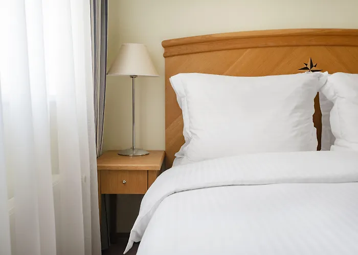 Mercure Hotel, Meetings, Events, Restaurant & Bar - Accor Group Hotel