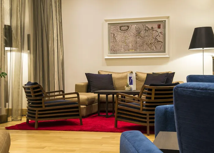 Mercure Hotel, Meetings, Events, Restaurant & Bar - Accor Group 4*