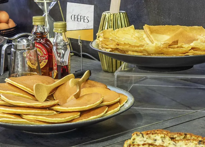 Mercure Hotel, Meetings, Events, Restaurant & Bar - Accor Group فندق