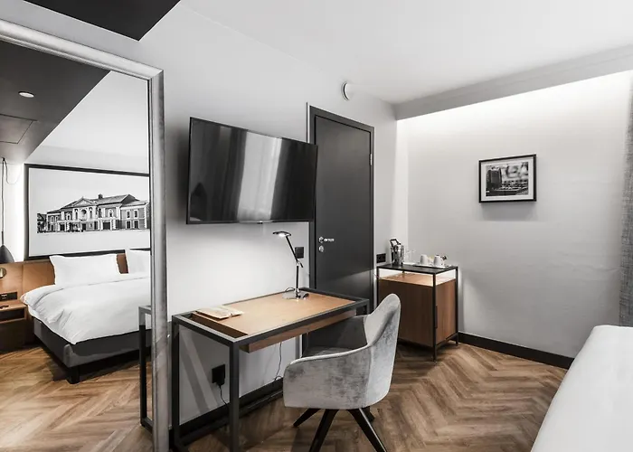 Mercure Hotel, Meetings, Events, Restaurant & Bar - Accor Group فندق كلابيدا