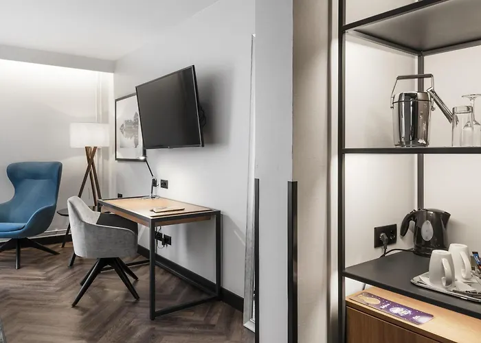 Mercure Hotel, Meetings, Events, Restaurant & Bar - Accor Group 4*