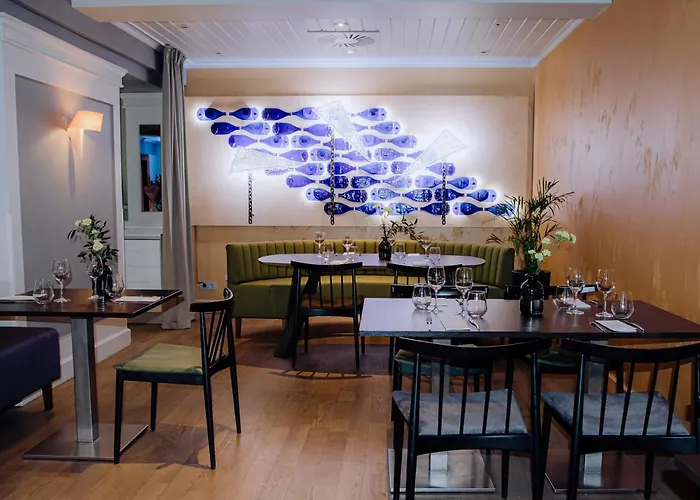 Hotel Mercure Hotel, Meetings, Events, Restaurant & Bar - Accor Group 4*