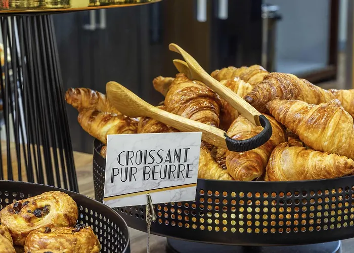 Mercure Hotel, Meetings, Events, Restaurant & Bar - Accor Group فندق