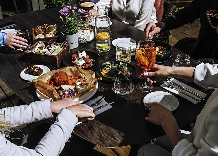 Mercure Hotel, Meetings, Events, Restaurant & Bar - Accor Group Szálloda 4*